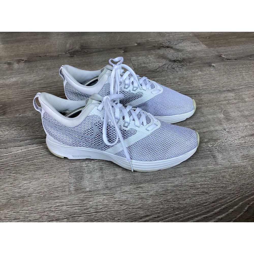 Nike Zoom Strike Womens Size 7.5 White Wolf Gray Running Shoes AJ0188-100